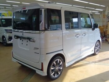 スペーシアカスタム ハイブリッドXS　後期型　４WD