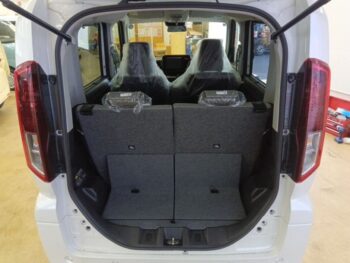 スペーシア ハイブリッドX　セーフティプラスパッケージ装着車　未使用車　４WD