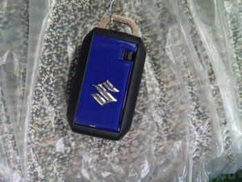 スペーシア ハイブリッドX　セーフティプラスパッケージ装着車　未使用車　４WD