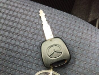 キャロル GL　レーダーブレーキ　社外ナビ　４WD