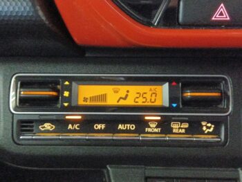 ハスラー ハイブリッドX　全方位モニター　純正９インチナビTV　スズキコネクト　４WD