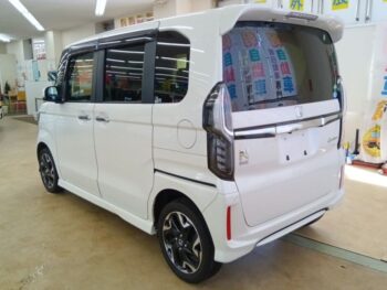 N-BOXカスタム G・EXターボホンダセンシング　４WD