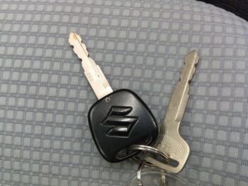 アルト S　レーダーブレーキサポート　４WD