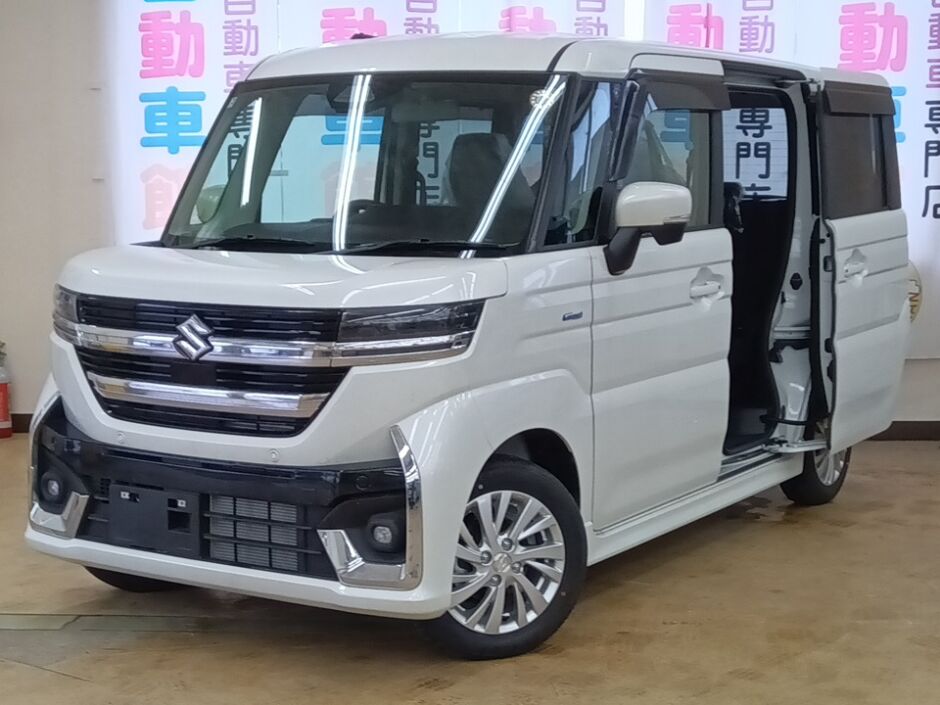 スペーシアカスタム ハイブリッドGS　社外９インチディスプレイオーディオ　未使用車　４WD