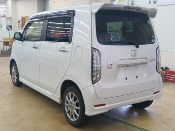 N-WGNカスタム L　ホンダセンシング　４WD