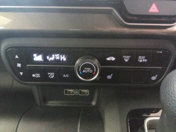 N-WGNカスタム L　ホンダセンシング　４WD