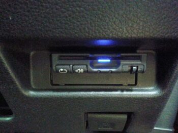 スペーシア ハイブリッドX　全方位カメラ　社外ナビ　４WD