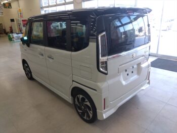 スペーシアカスタム ハイブリッドXSターボ 全方位モニター付純正ナビTVスズキコネクト対応通信機装着車 4WD