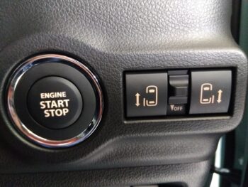 スペーシア ハイブリッドX　4WD