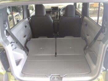 タフト G　ダーククロムベンチャー　未使用車　4WD