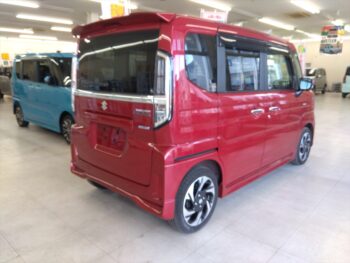 スペーシアカスタム ハイブリッドXSターボ　全方位モニター純正9インチナビTVスズキコネクト　4WD