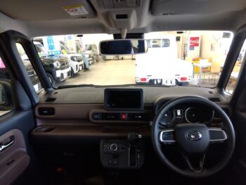 ムーヴキャンバス セオリーG　4WD　