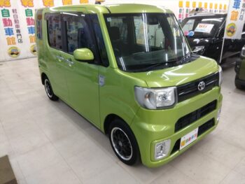 ピクシスメガ Ｌ ＳＡⅢ　ナビTVバックカメラ　4WD