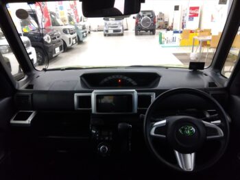 ピクシスメガ Ｌ ＳＡⅢ　ナビTVバックカメラ　4WD