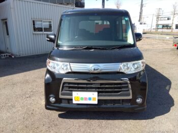 タントカスタム L　ナビ付　後期型　4WD