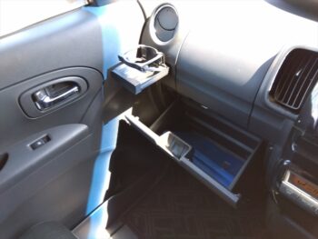 タントカスタム L　ナビ付　後期型　4WD