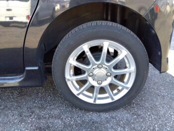 タントカスタム L　ナビ付　後期型　4WD