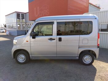 N-VAN Ｇ 4WD
