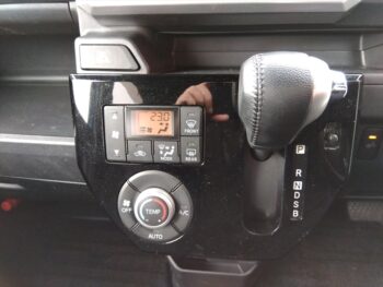 ピクシスメガ Ｇターボ レジャーエディション ＳＡⅢ 純正ナビTV 4WD