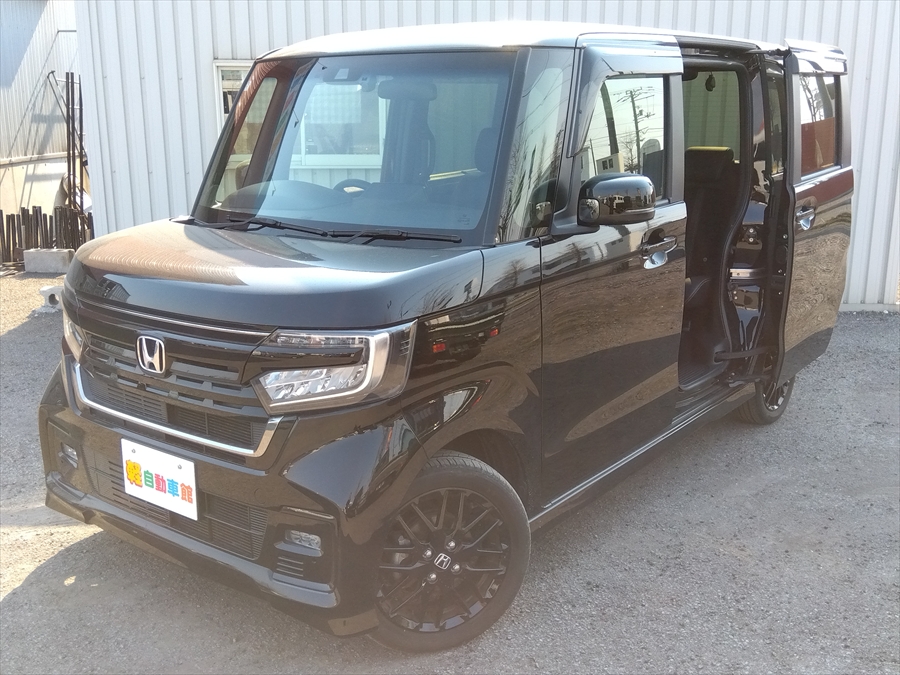 N-BOXカスタム Ｌ・ターボ スタイル＋ブラック 純正ナビ・ＴＶ 後期型 4WD