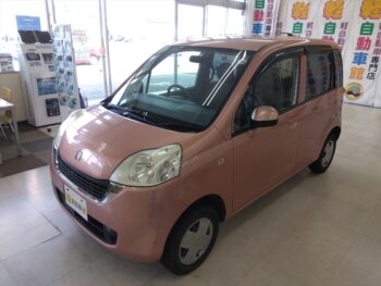 ライフ パステル　4WD