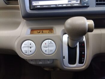 ライフ パステル　4WD