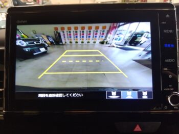 N-BOXカスタム L・スロープ　福祉車両車いす仕様　純正ナビ・TV・バックカメラ　4WD
