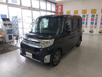 タントカスタム RS　ターボ　 SA　ナビ付　4WD