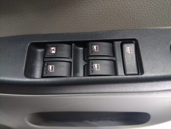 プレオプラス FA　4WD