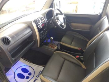 ジムニー 特別仕様車 ランドベンチャー　4WD