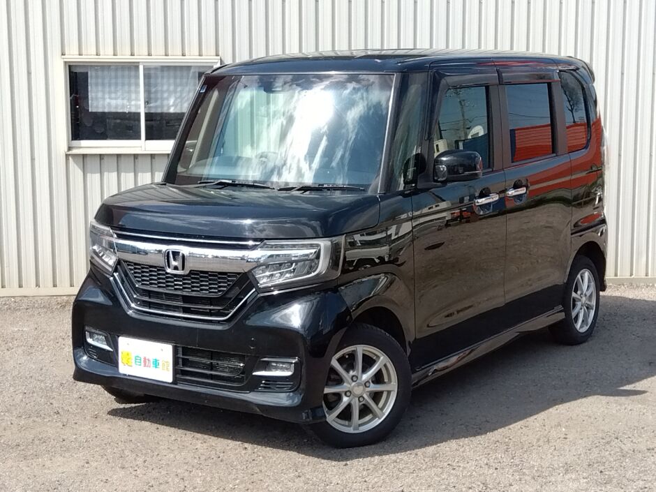 N-BOXカスタム Ｇ・Ｌターボ ホンダセンシング 純正8インチナビ・ＴＶ 4WD