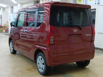 タント L　社外ディスプレイオーディオ　バックカメラ　４WD