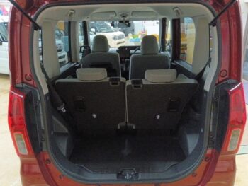 タント L　社外ディスプレイオーディオ　バックカメラ　４WD