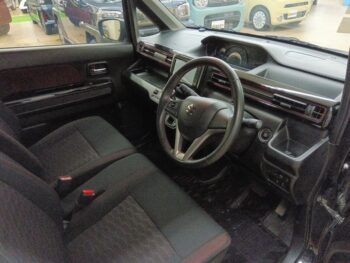 ワゴンR スティングレー ハイブリッドX　純正ナビTV　４WD