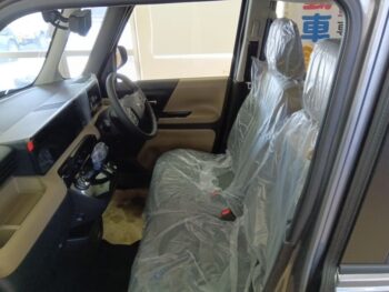 デリカミニ T プレミアム デリマルパッケージ ターボ 4WD