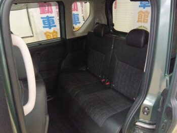 デリカミニ T　プレミアム　ターボ　４WD