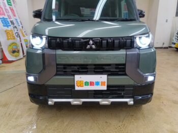 デリカミニ T　プレミアム　ターボ　４WD