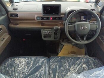 ムーヴキャンバス セオリーX 未使用車 4WD
