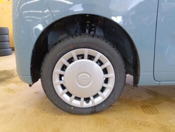 ムーヴキャンバス セオリーX 未使用車 4WD