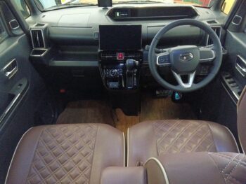 タントカスタム RS　ターボ　純正10インチナビTV　バックカメラ　４WD