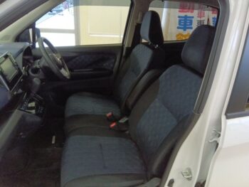 デイズ ハイウェスターX　純正ナビTVバックモニター　４WD