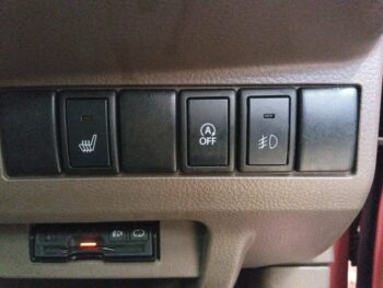 モコ ドルチェX　４WD