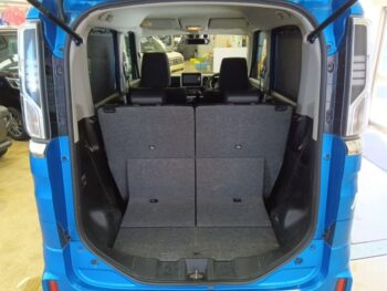 スペーシアカスタム ハイブリッドGS　ナビ・バックカメラ　４WD