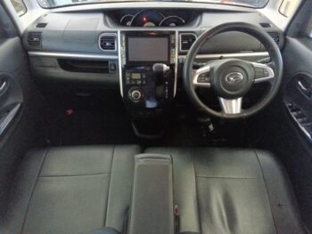 タントカスタム RS　トップエディションSAⅢ　ターボ　純正8インチナビTV　バックカメラ　後期型　4WD