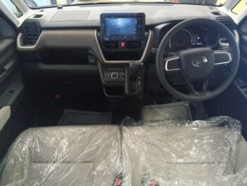 ムーヴ X　未使用車　 4WD