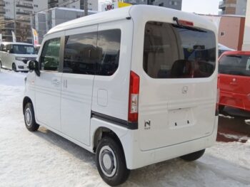 N-VAN ファン　４WD