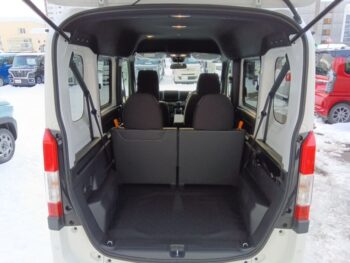 N-VAN ファン　４WD