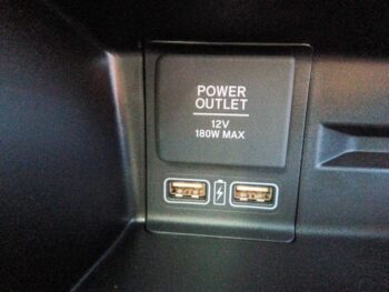 N-VAN ファン　４WD