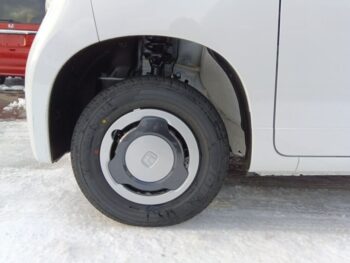 N-VAN ファン　４WD