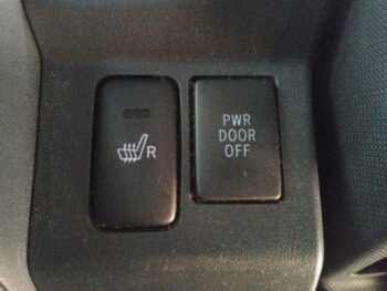 ウェイク Gターボ　SA　純正ナビTVバックモニター　４WD